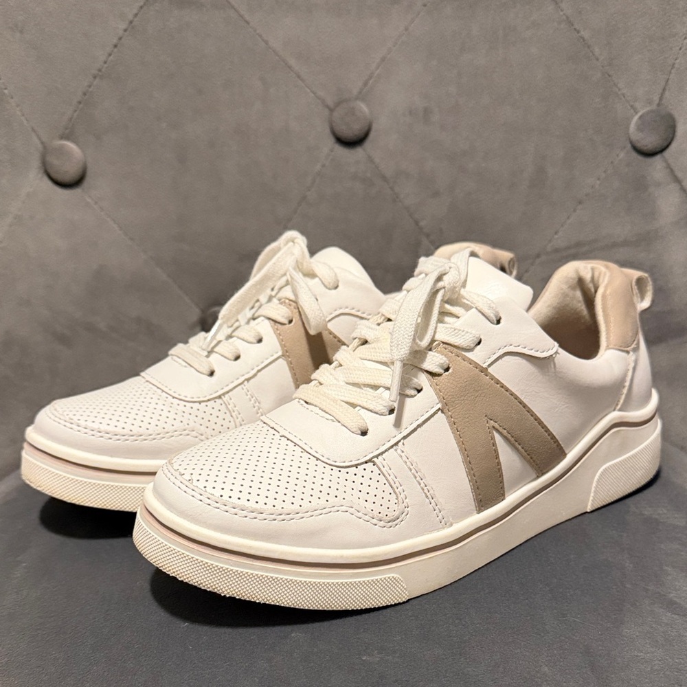 MIA White and Tan Casual Sneakers